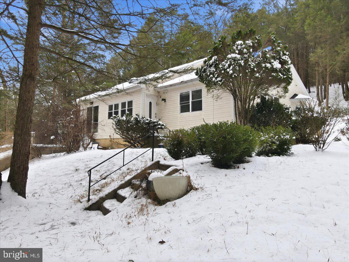 172 Evergreen Hollow Rd Property Photo 5