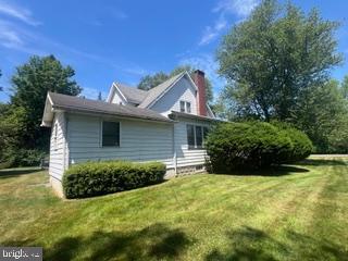 339 E Brown St Property Photo 5