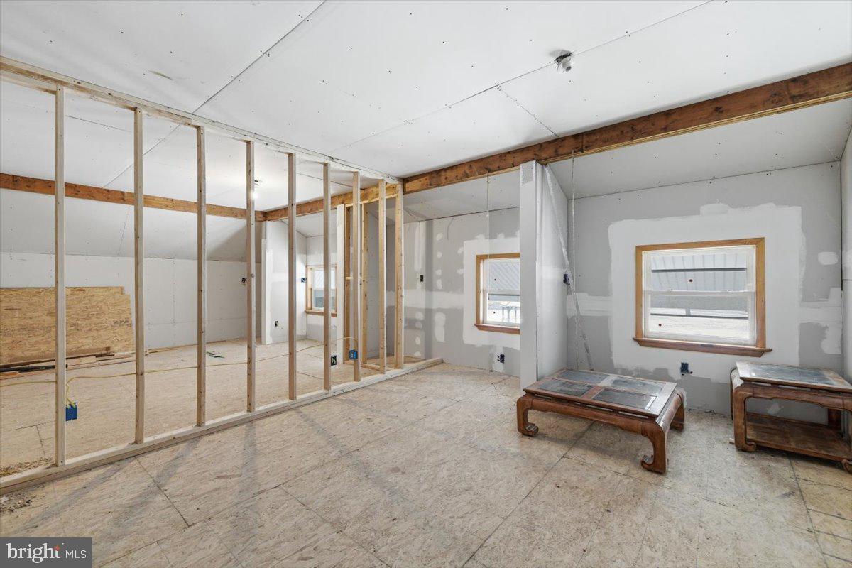 159 Colony Vlg Property Photo 34