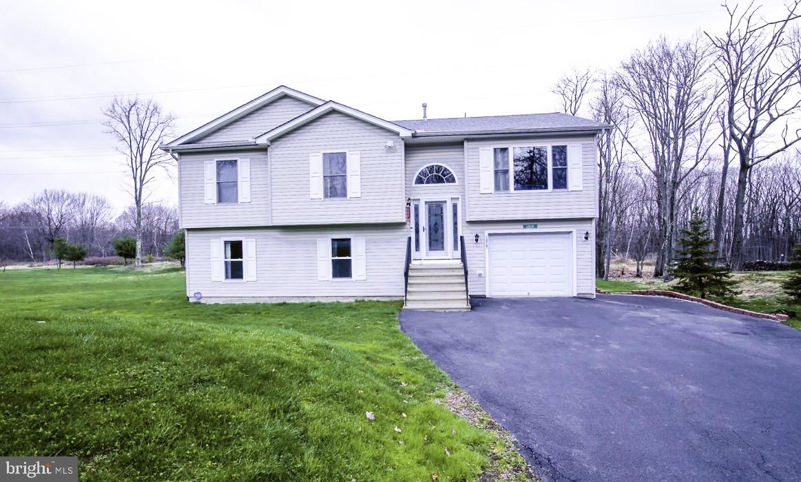 1019 Cricket Ln Property Photo 1