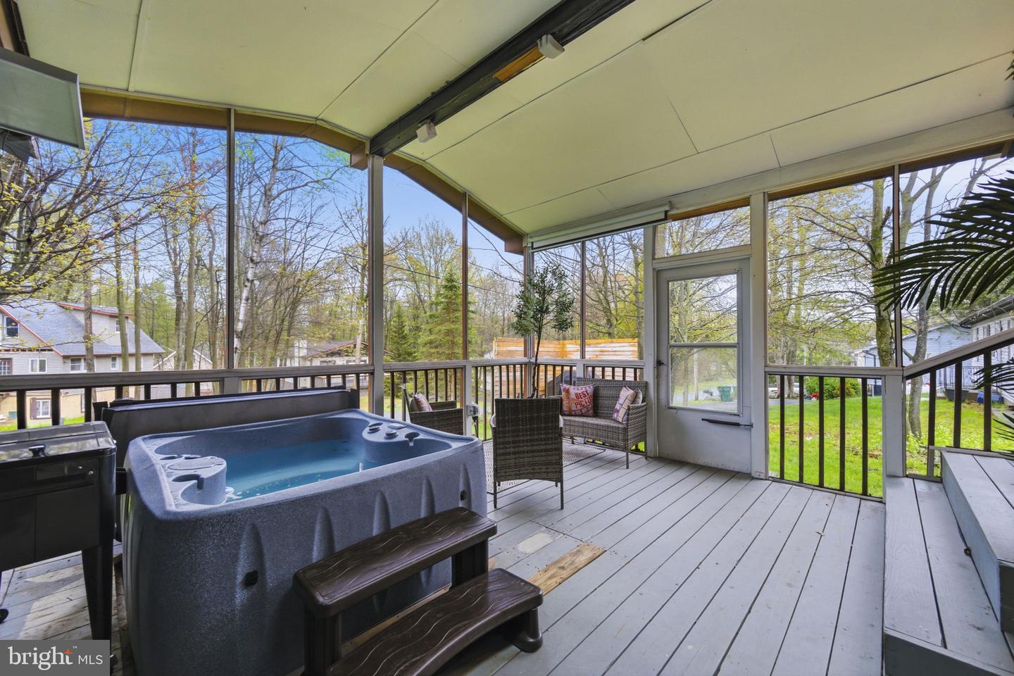 7106 Robinwood Dr Property Photo 45