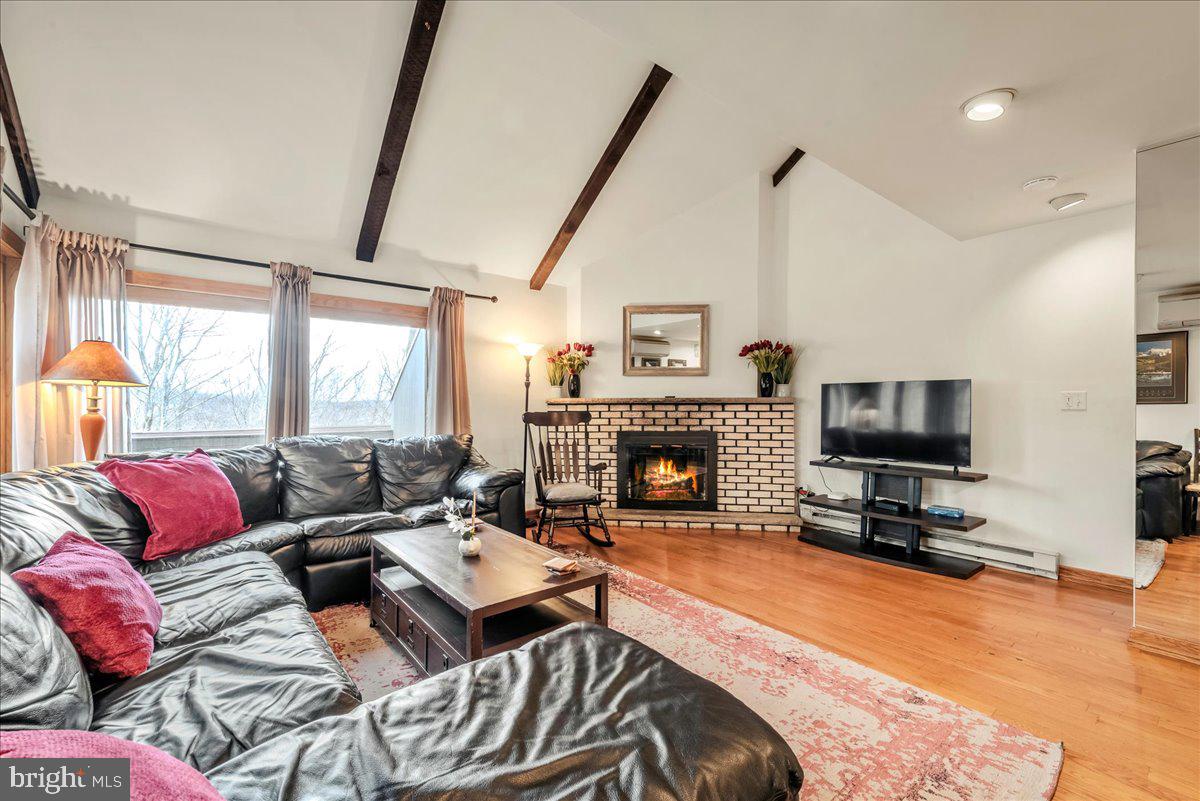 31 Middle Village Way Property Photo 17