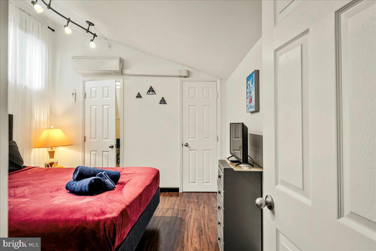31 Middle Village Way Property Photo 18