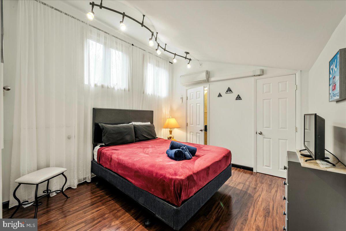 31 Middle Village Way Property Photo 19
