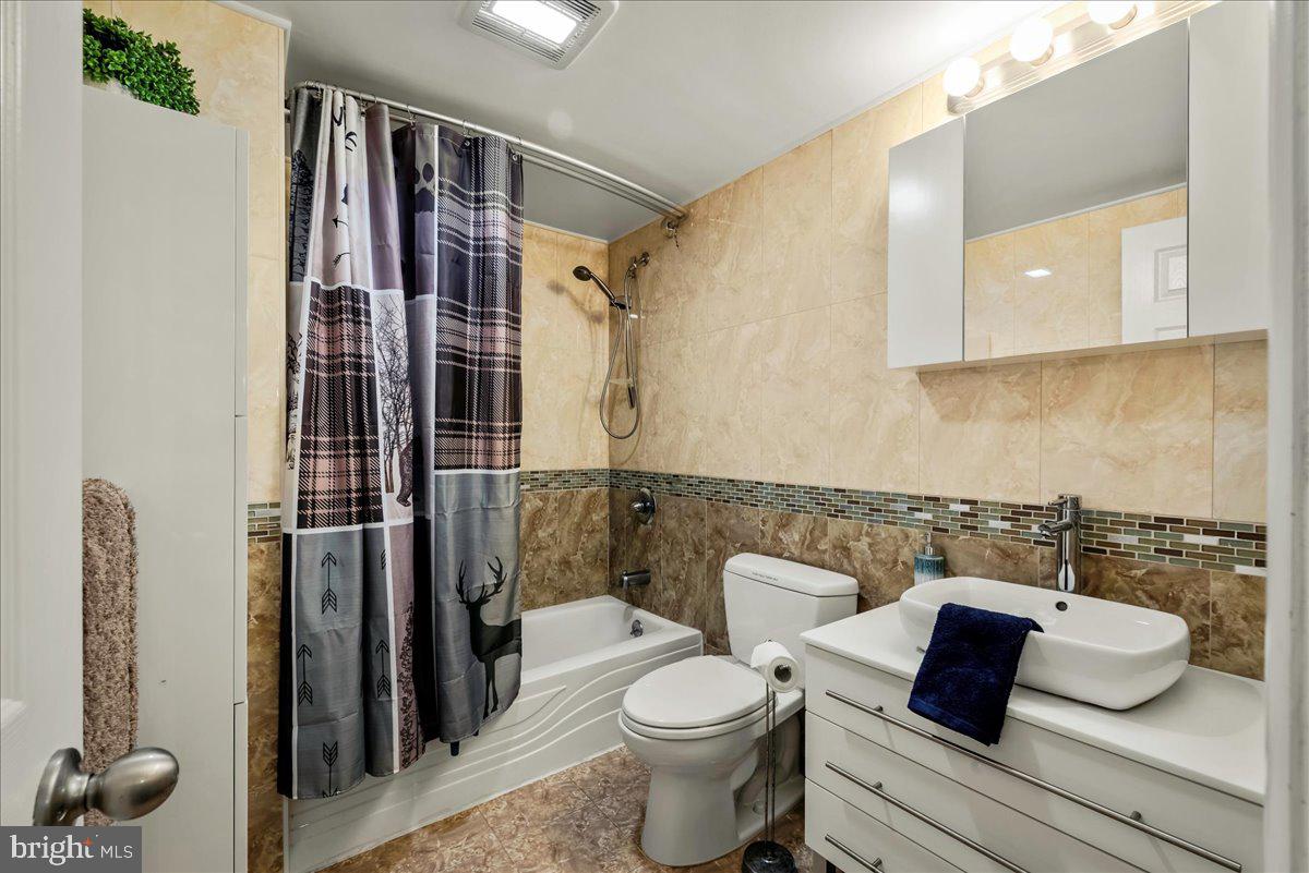 31 Middle Village Way Property Photo 34