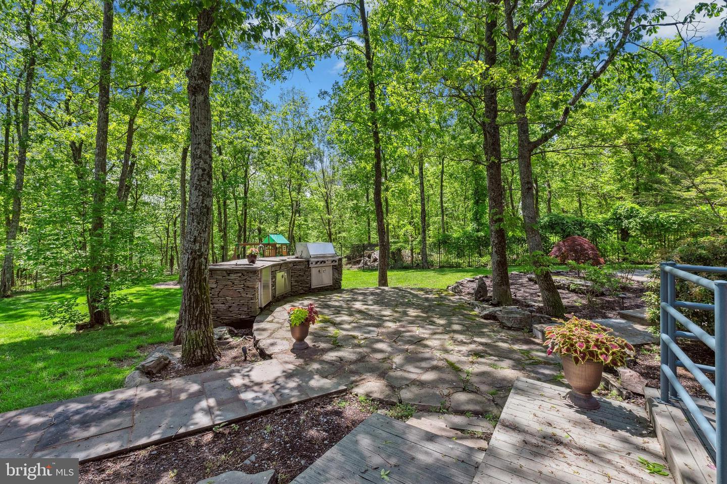 310 Hunters Farm Rd Property Photo 51