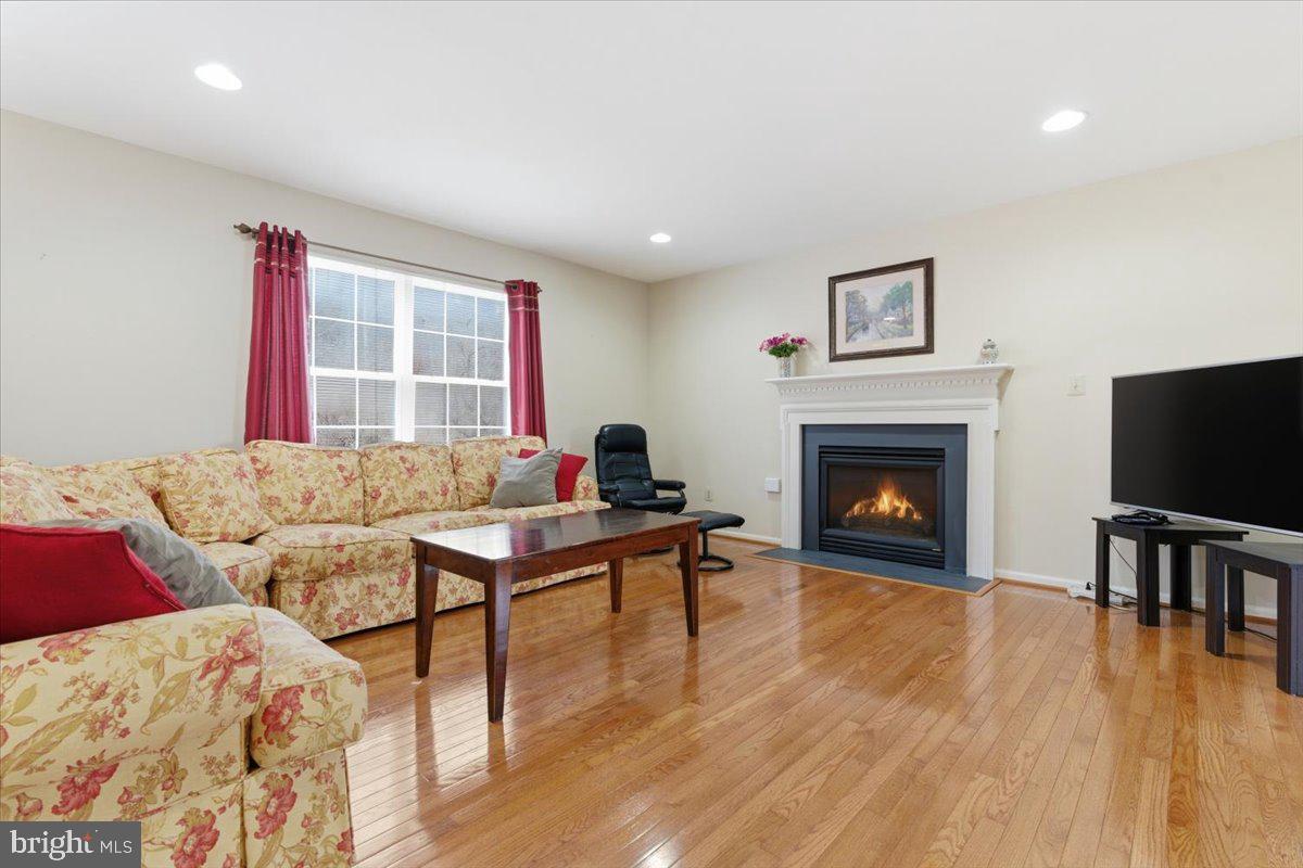 706 Franklin Ct Property Photo 19
