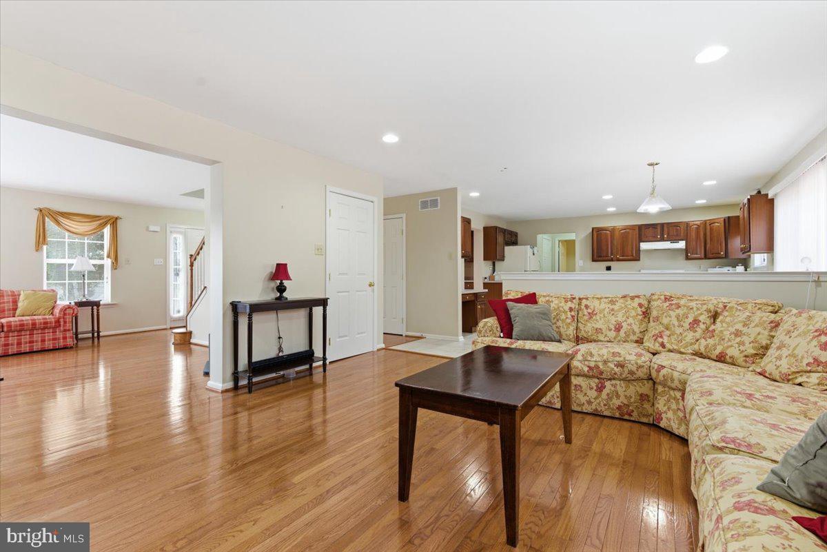 706 Franklin Ct Property Photo 22