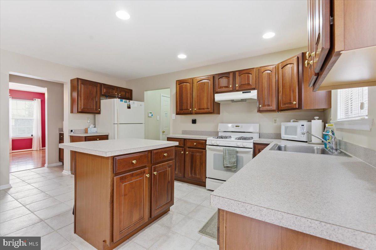 706 Franklin Ct Property Photo 30