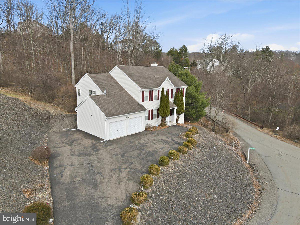 706 Franklin Ct Property Photo 103