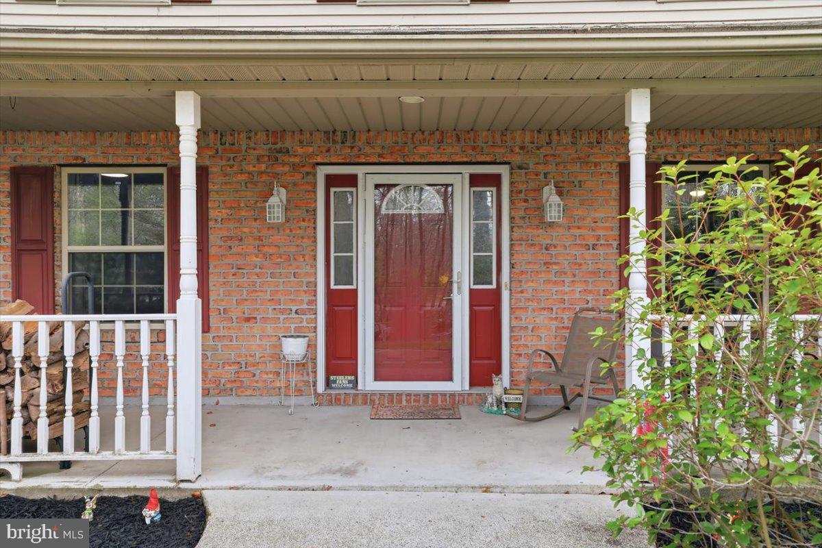 9 Hickory Dr Property Photo 7