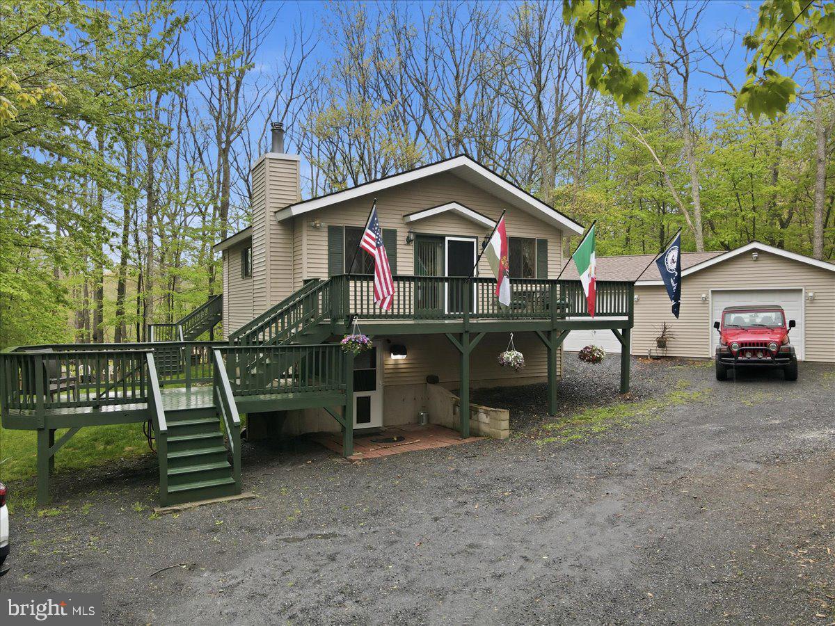 149 Mcmichaels Ct Property Photo 1