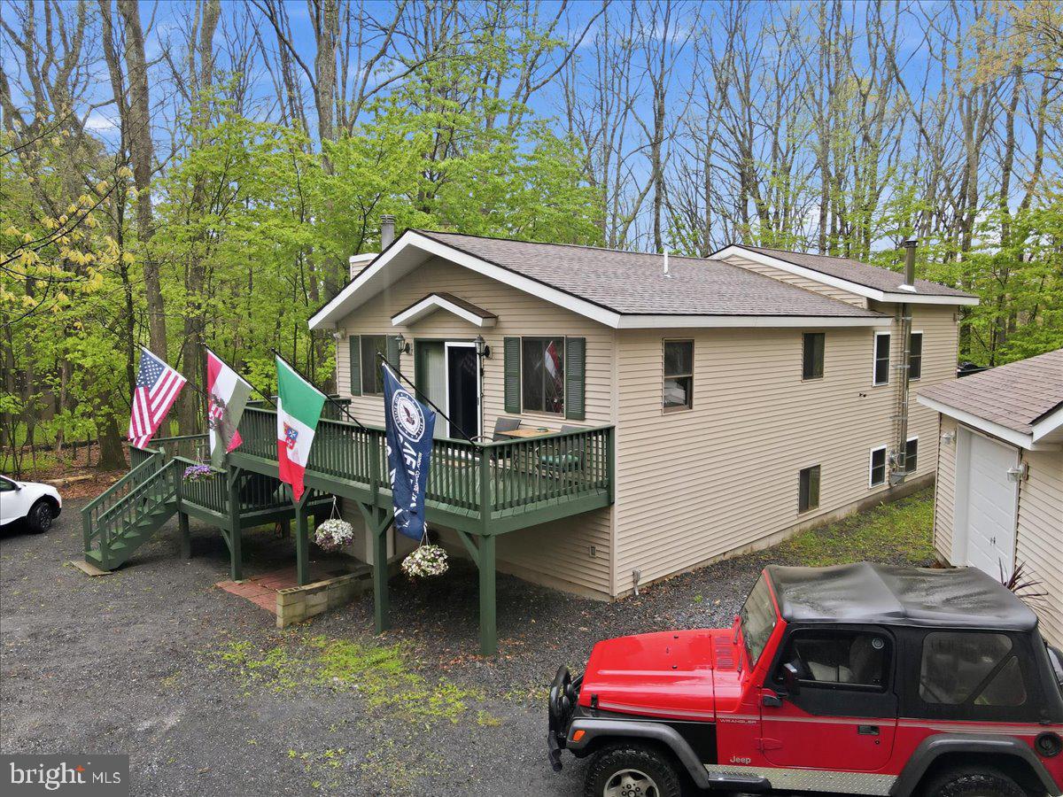 149 Mcmichaels Ct Property Photo 6