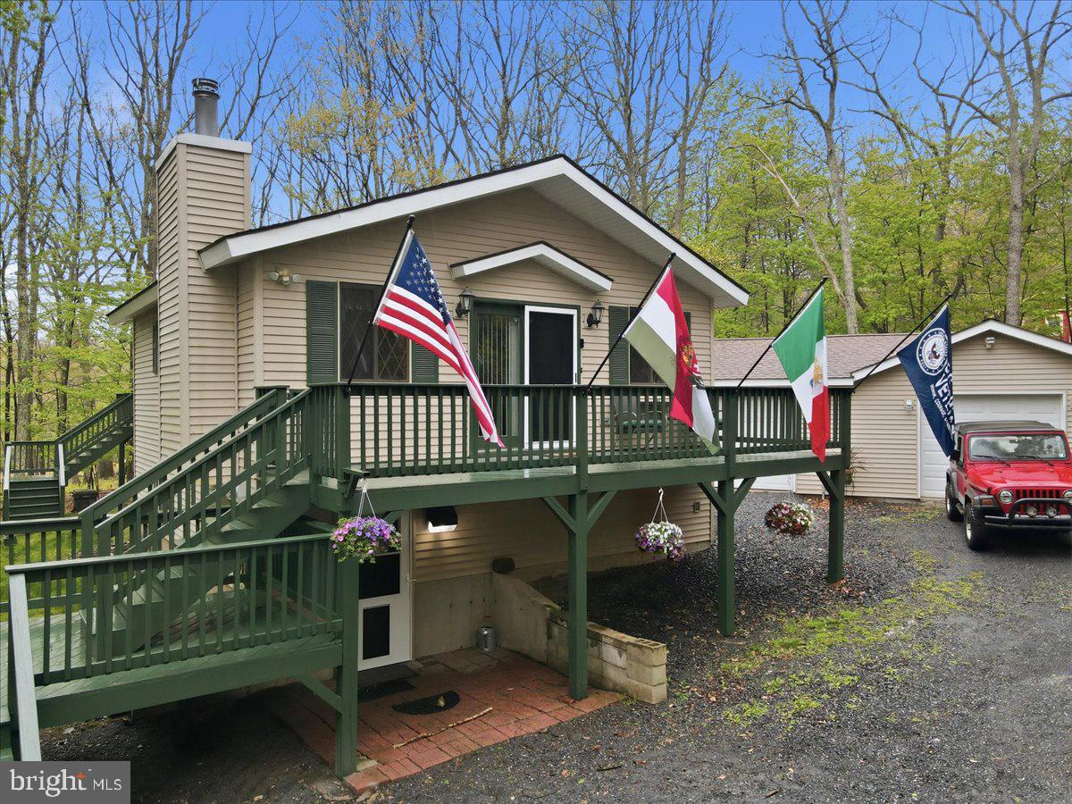 149 Mcmichaels Ct Property Photo 8