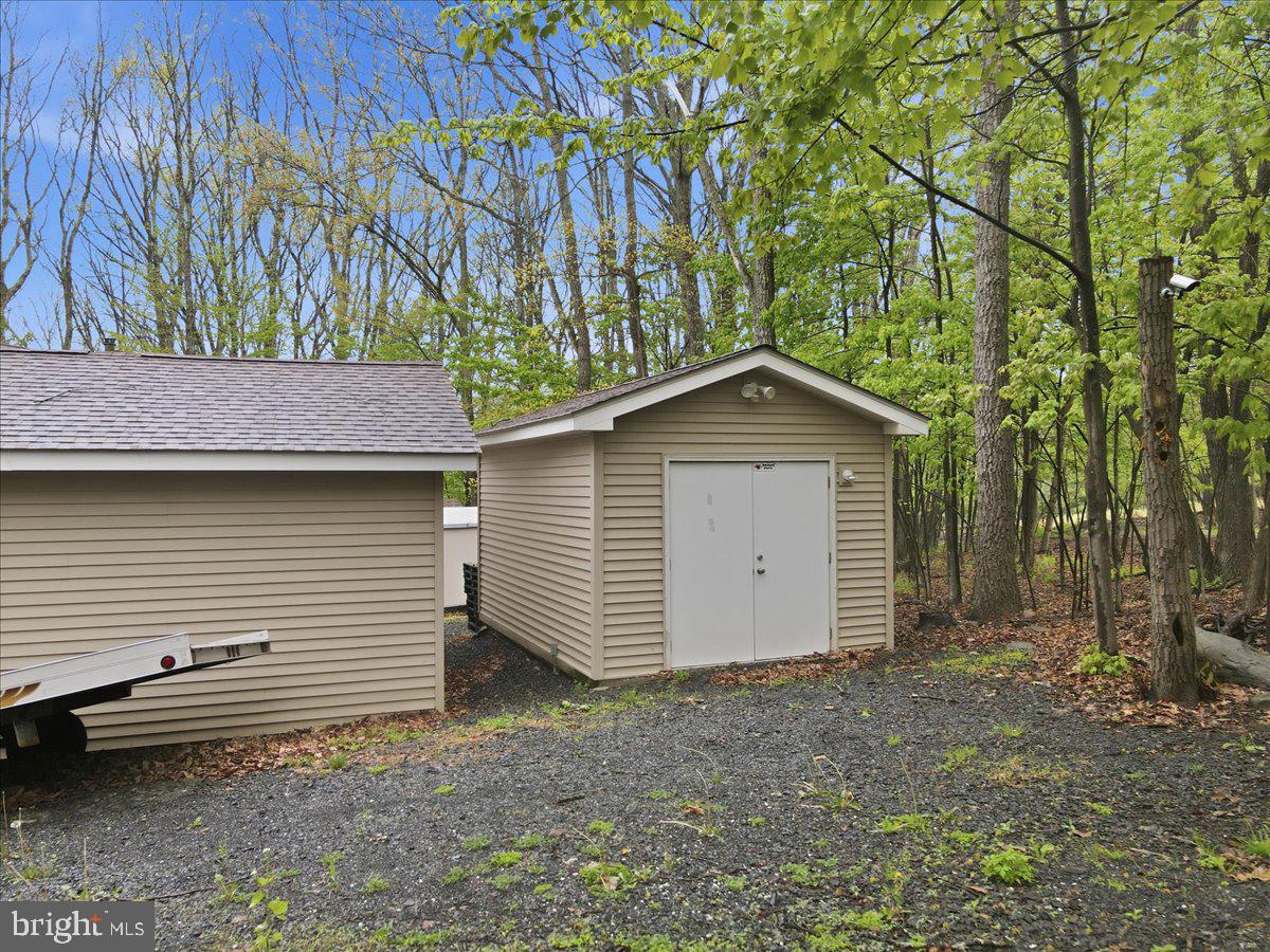 149 Mcmichaels Ct Property Photo 50