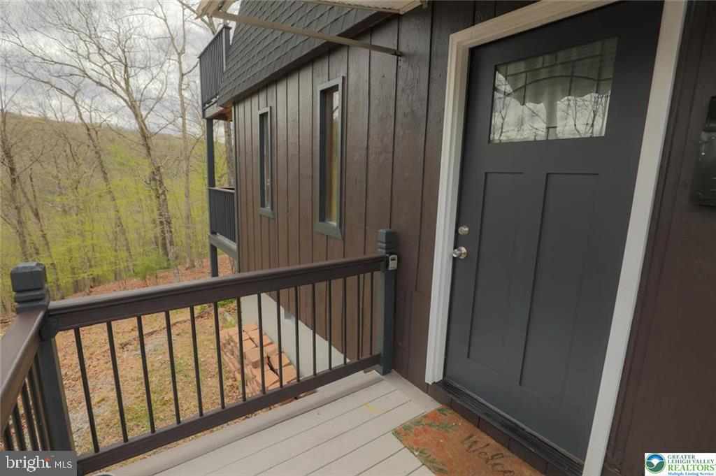 207 Bunsen Ct Property Photo 6
