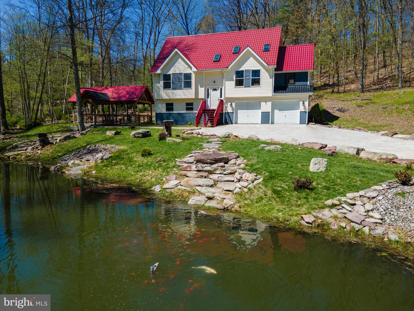 57 Lake Ln Property Photo 62