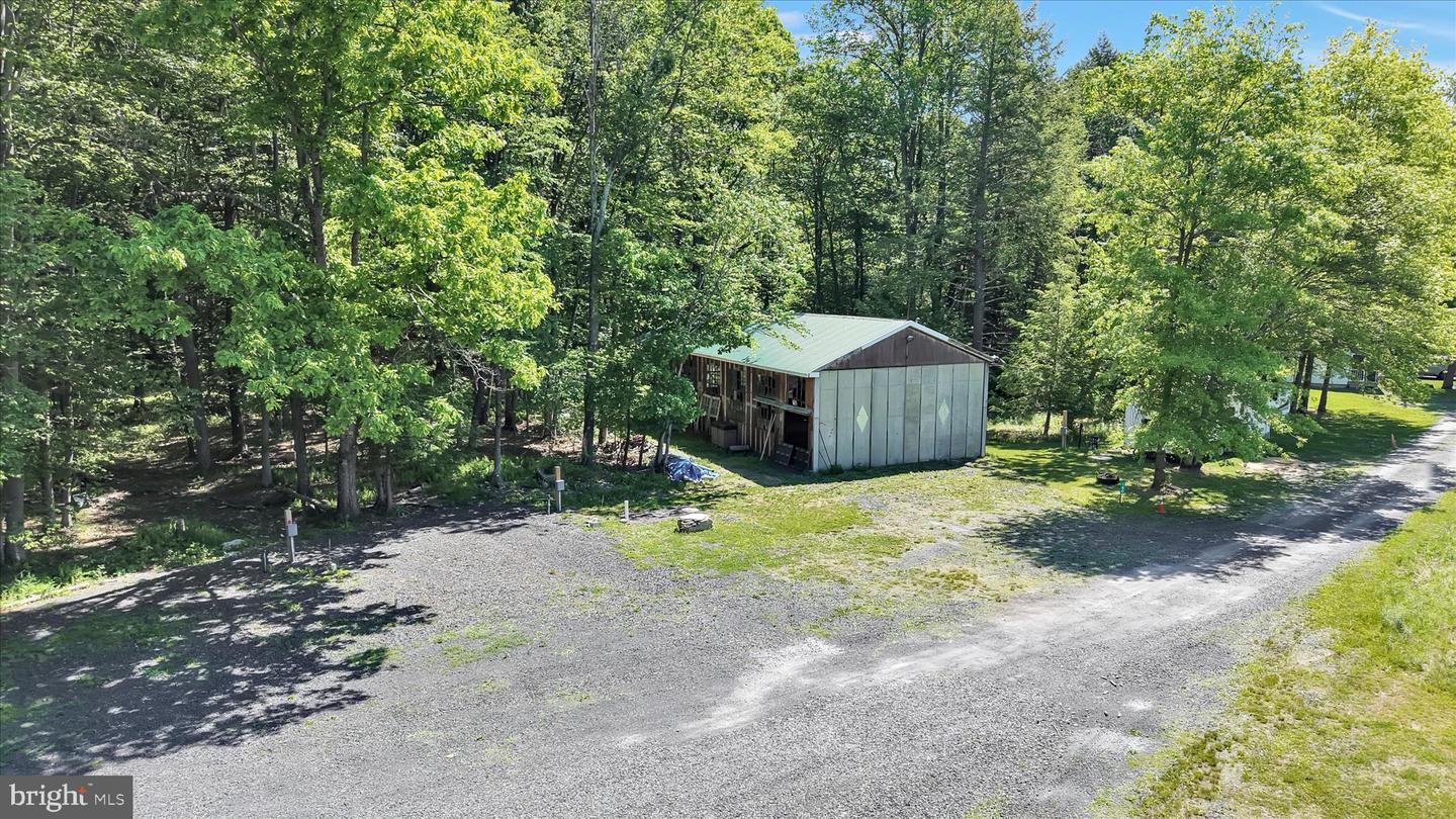 279 Greenview Dr Property Photo 46
