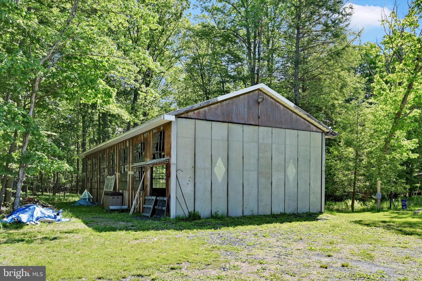 279 Greenview Dr Property Photo 76