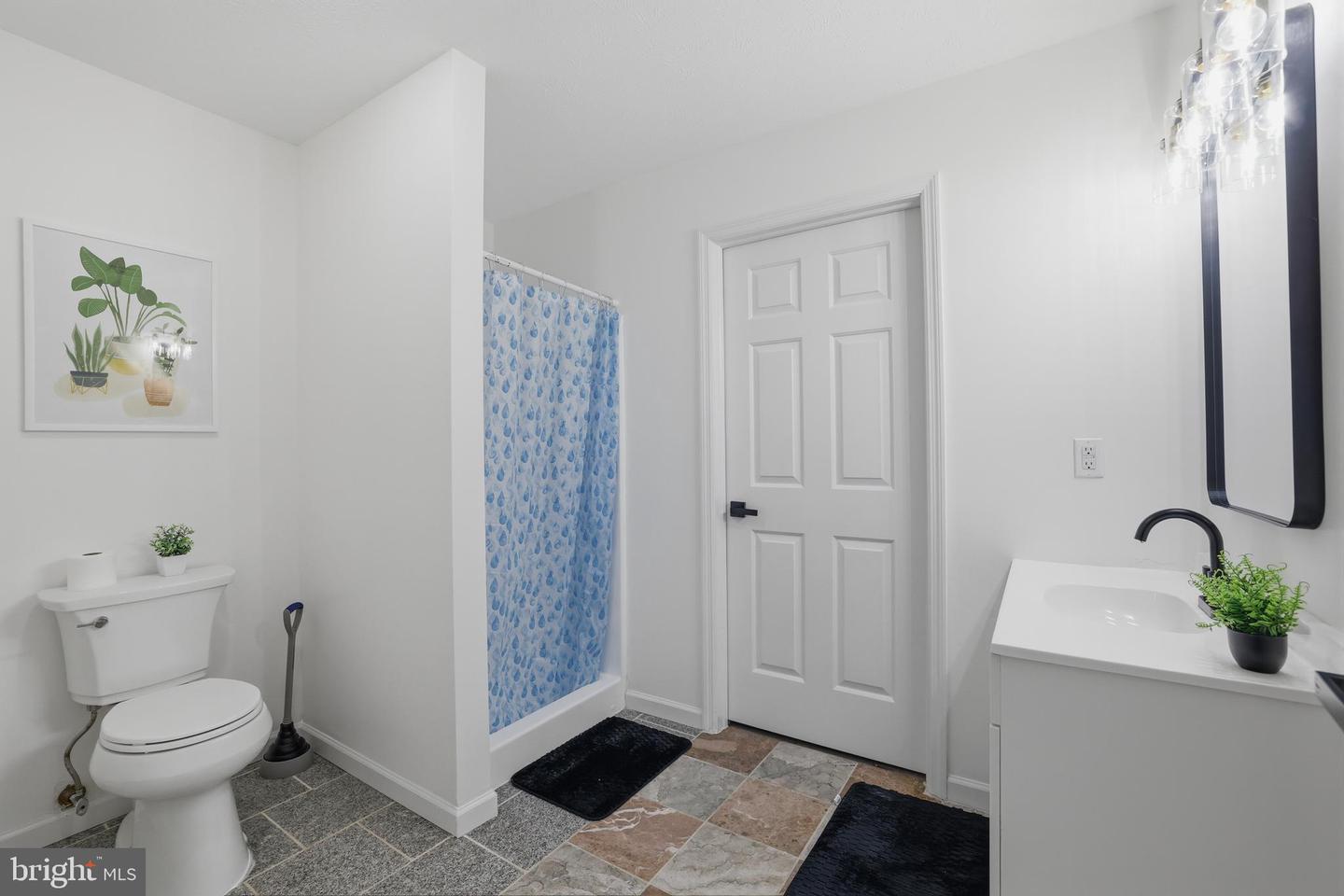 1299 Glade Dr S Property Photo 32