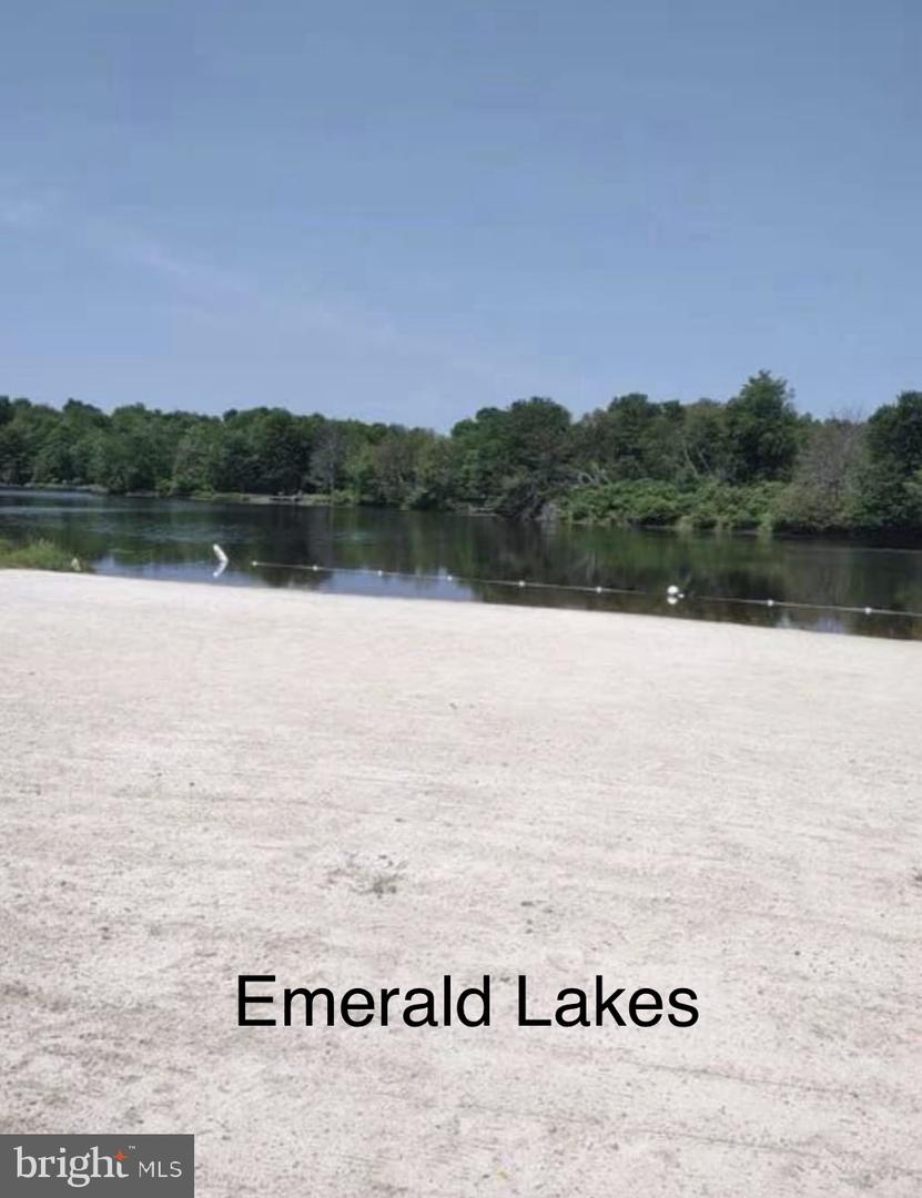 1299 Glade Dr S Property Photo 45