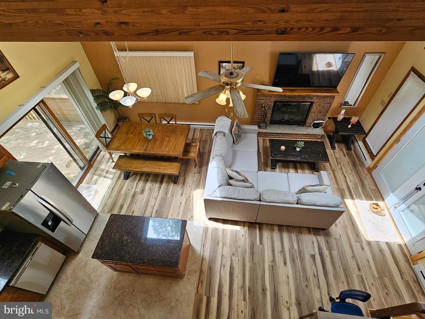 8226 Woodchuck Ct Property Photo 7