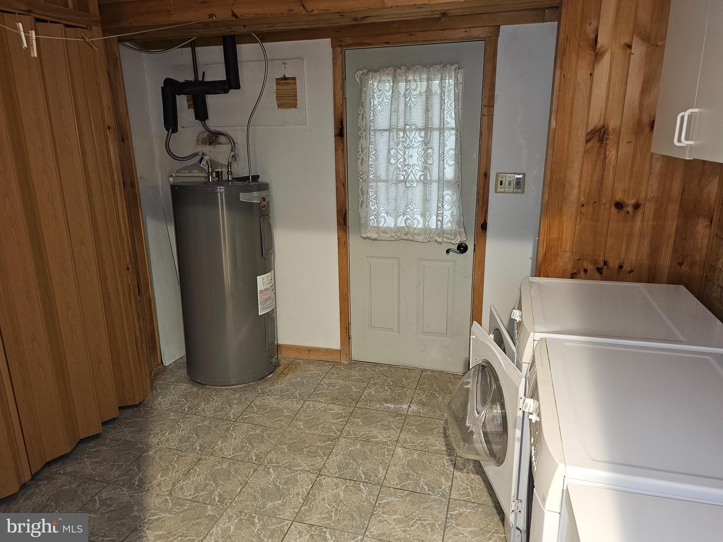 8226 Woodchuck Ct Property Photo 23