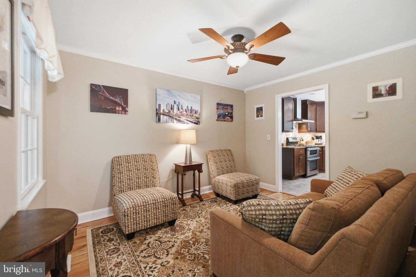 3 Theresa Ln Property Photo 6