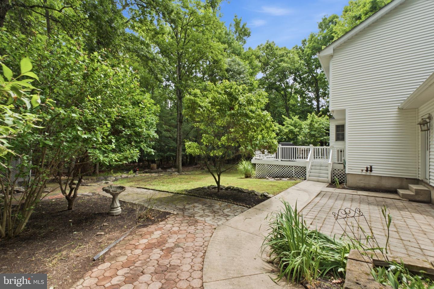 3 Theresa Ln Property Photo 38