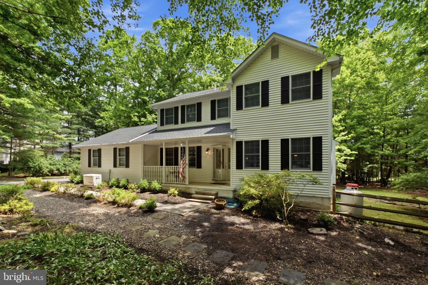 3 Theresa Ln Property Photo 46