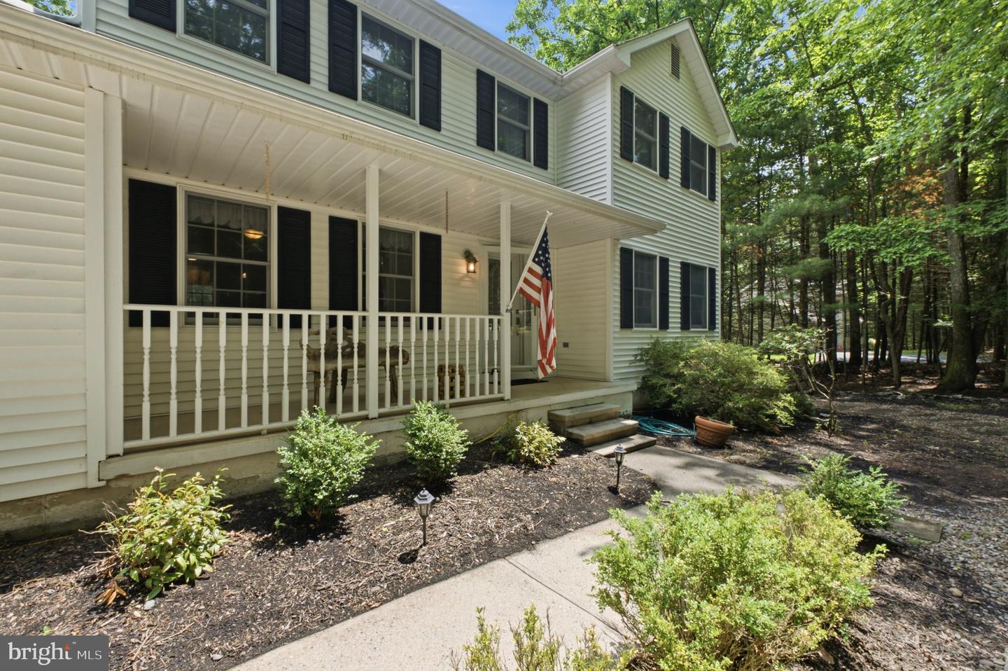 3 Theresa Ln Property Photo 47
