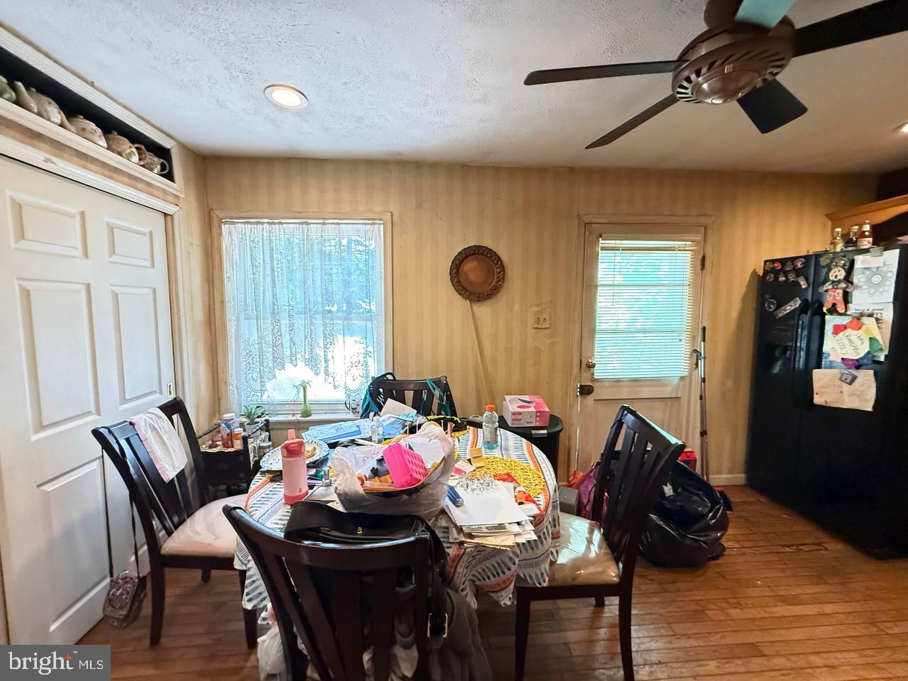 446 Stillwater Dr Property Photo 4