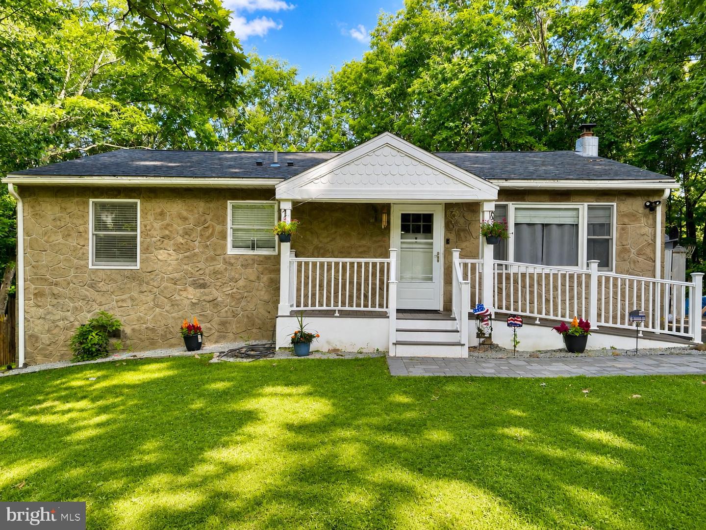 179 DARCY DR