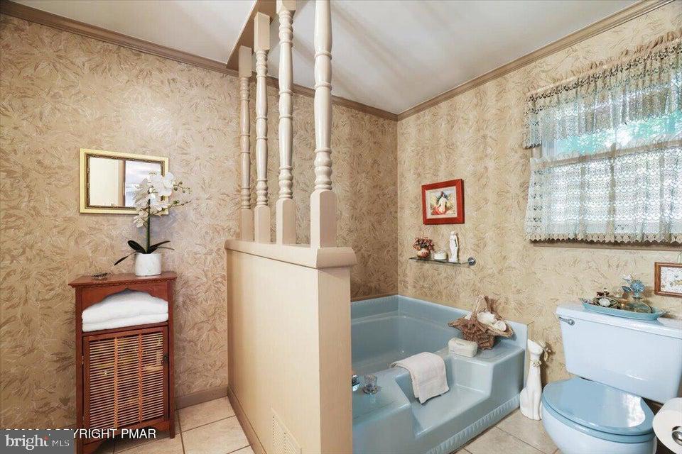 137 Outer Dr Property Photo 33