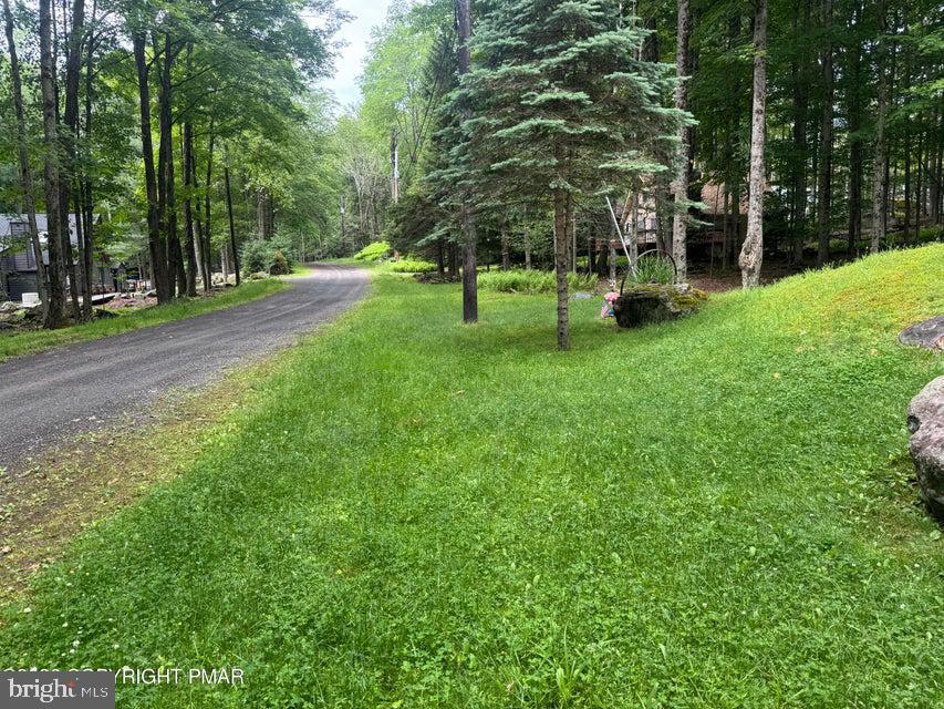 137 Outer Dr Property Photo 49