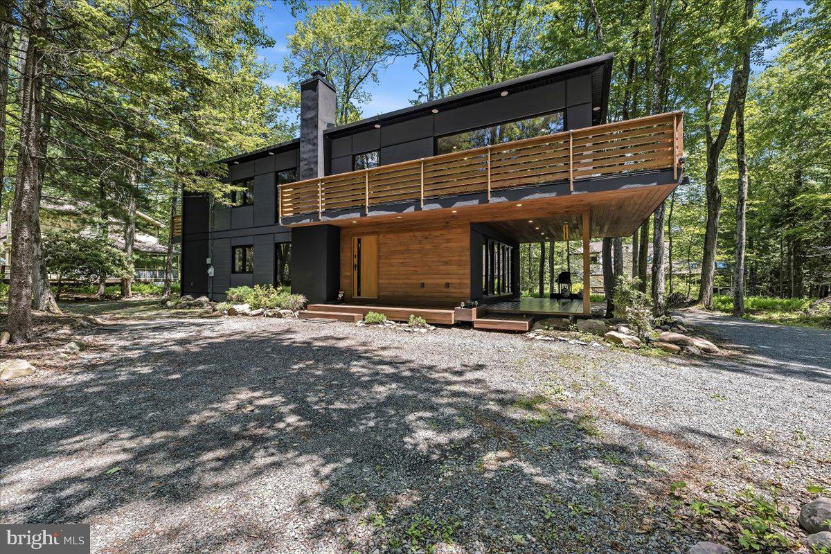1142 Oakland Pl Property Photo 32