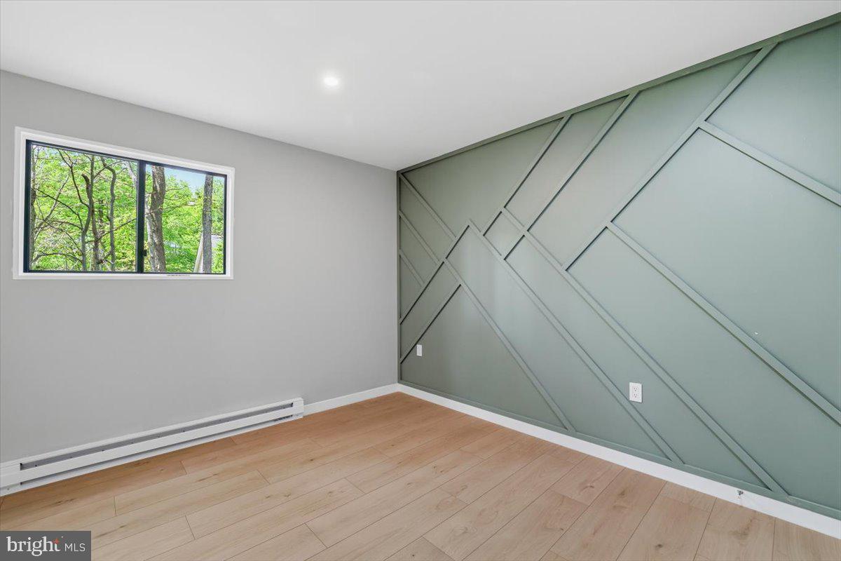 8934 Deerfield Rd Property Photo 21