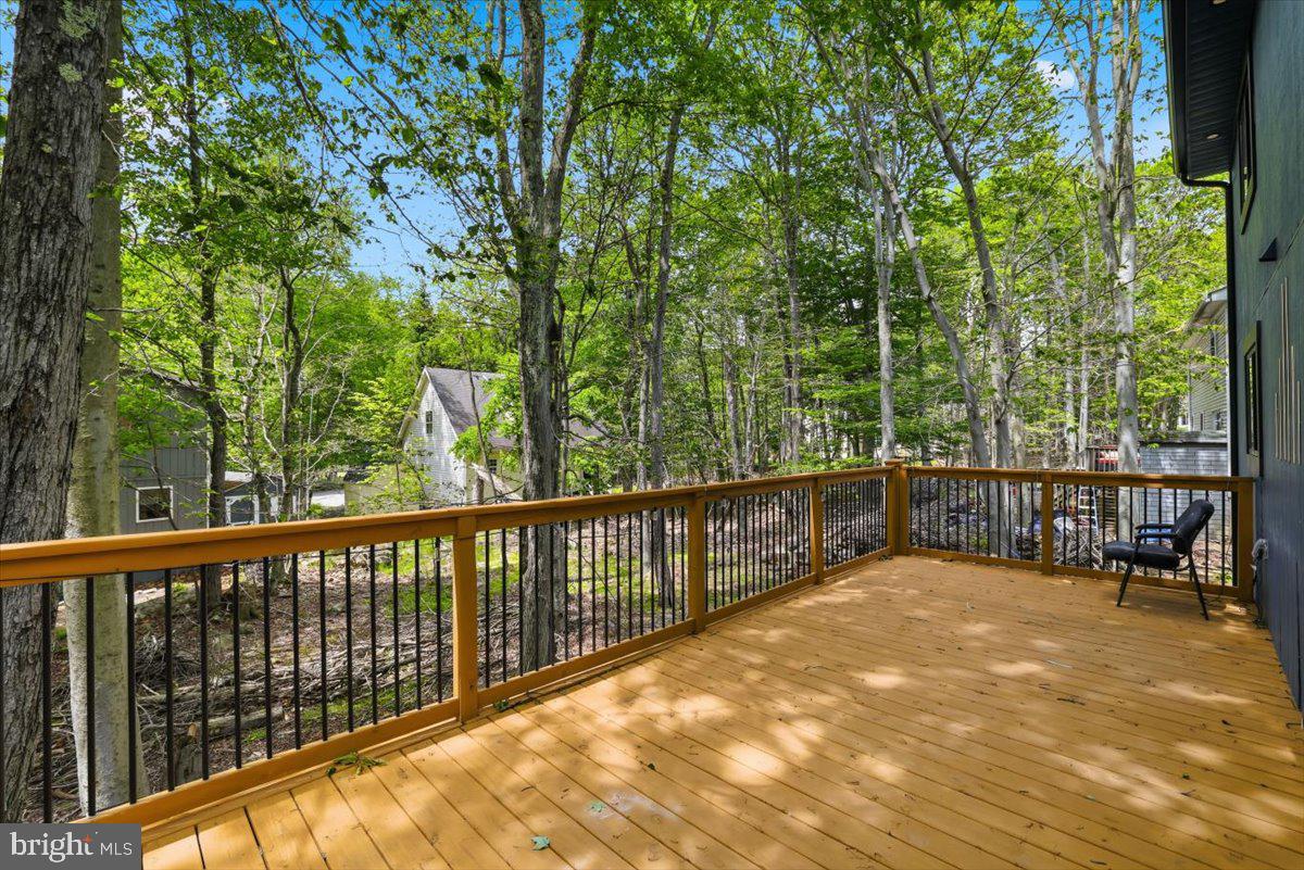 8934 Deerfield Rd Property Photo 32