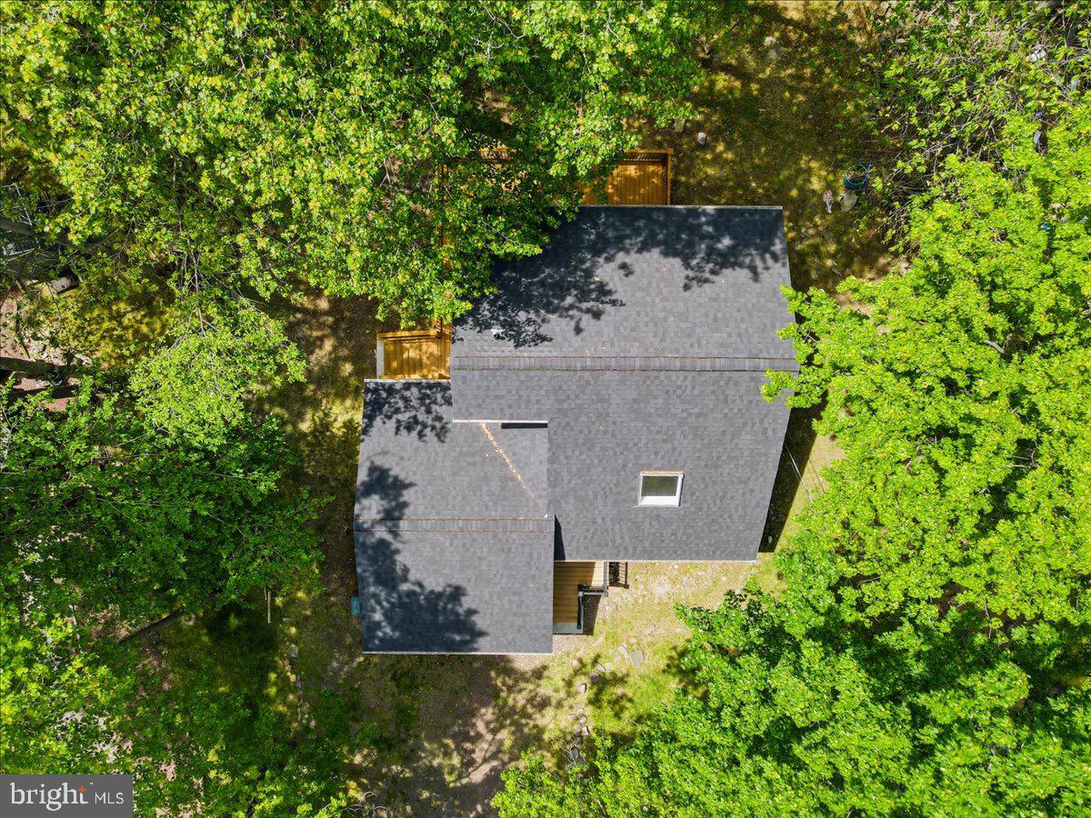 8934 Deerfield Rd Property Photo 44