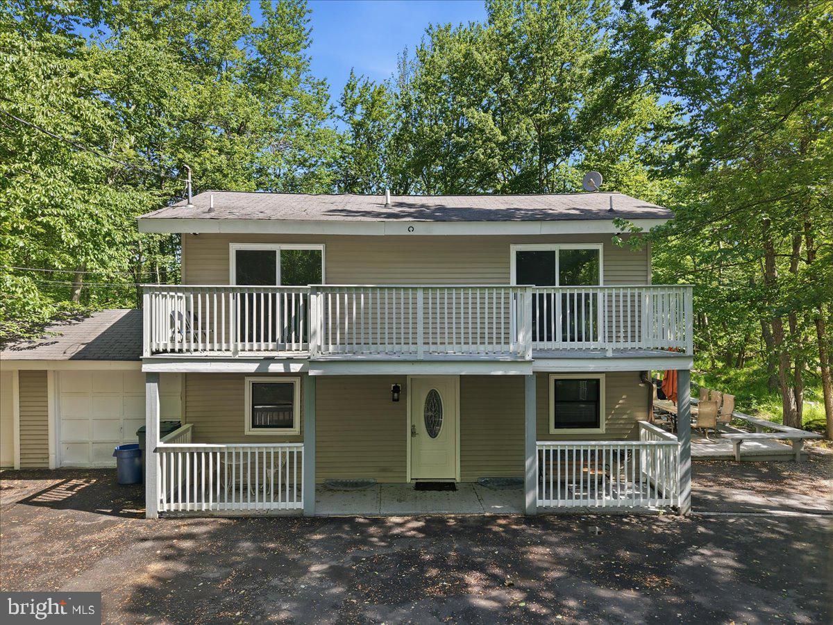 4172 Brook Ct Property Photo 3