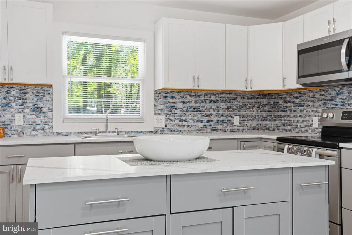 4172 Brook Ct Property Photo 22