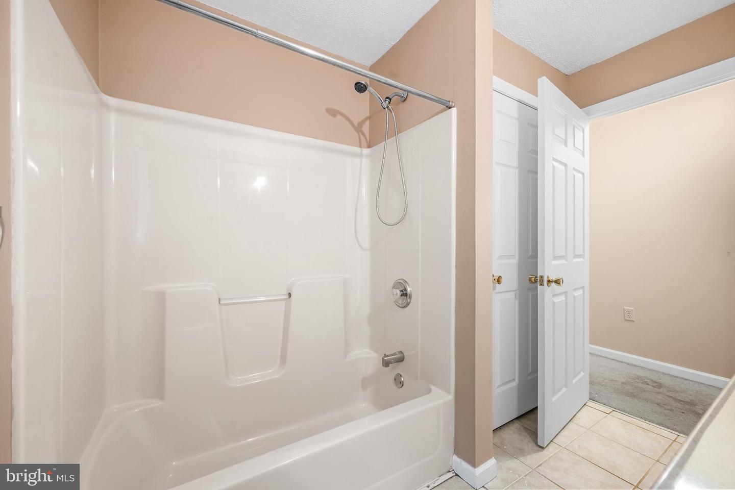 313 Lower Lakeview Dr Property Photo 22