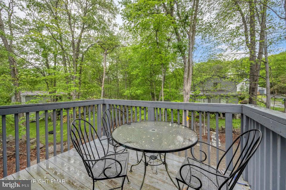 7430 Ventnor Dr Property Photo 24
