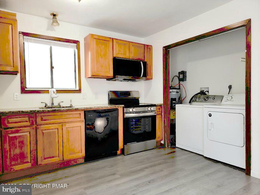 8382 Garden Dr Property Photo 3