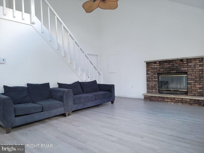 8382 Garden Dr Property Photo 5