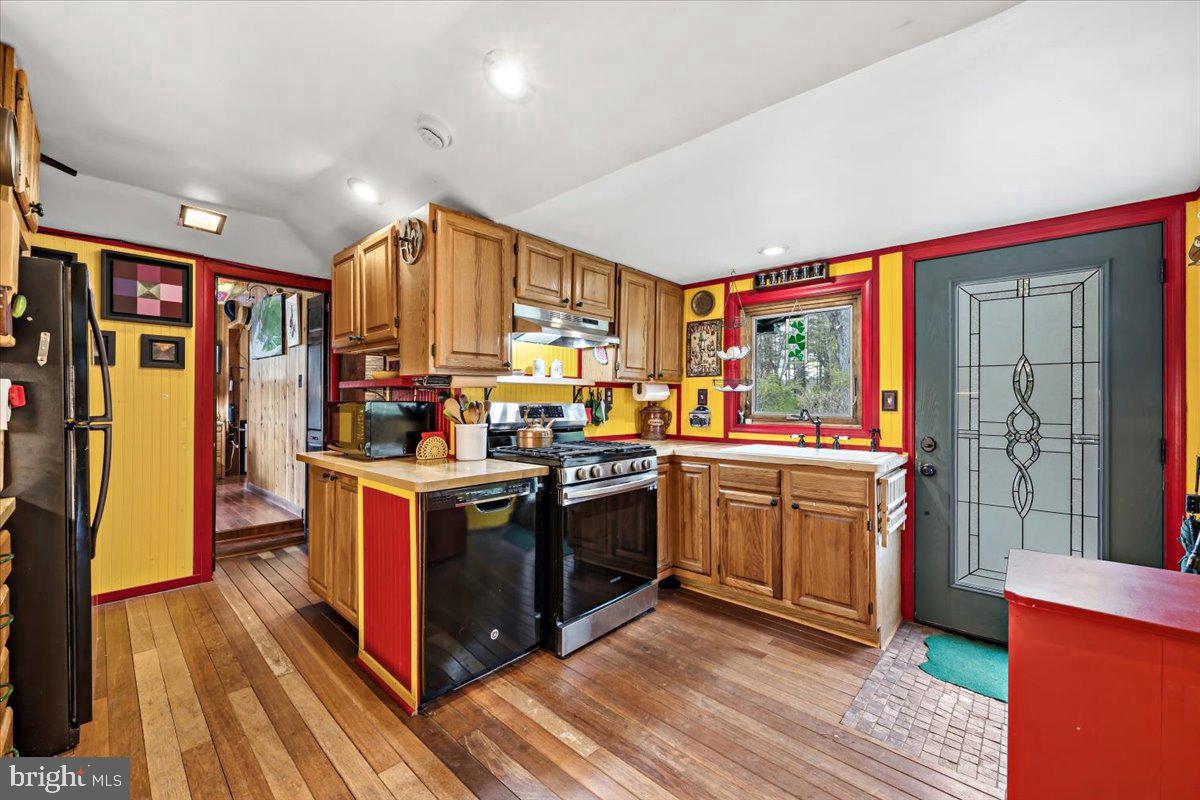 248 Fenical Ln Property Photo 32