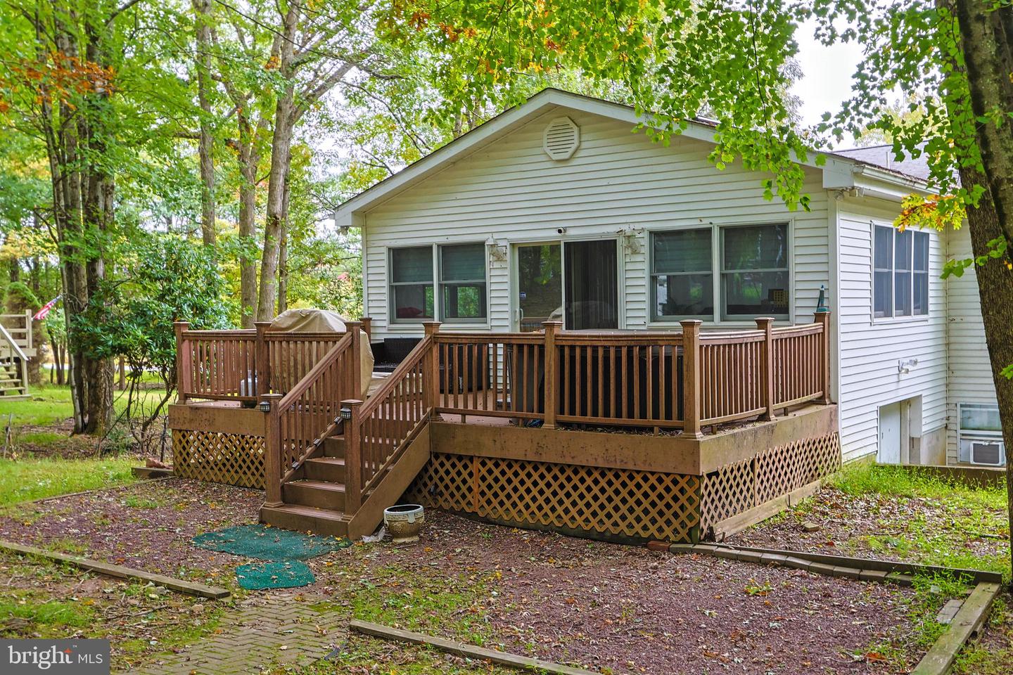 271 N Shore Dr Property Photo 42