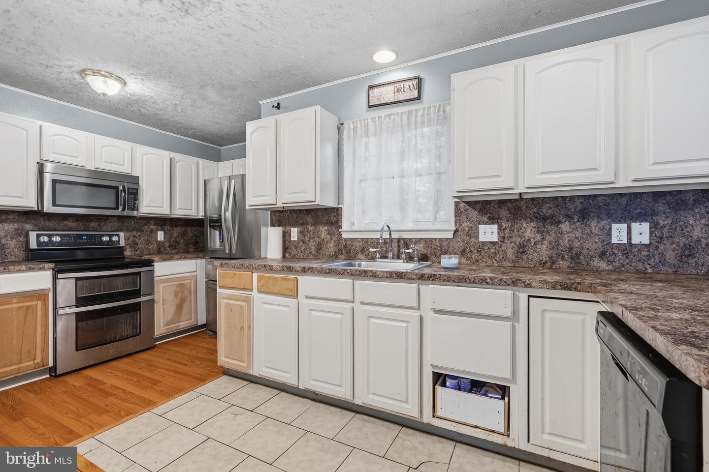 1124 Cambell Way Property Photo 13