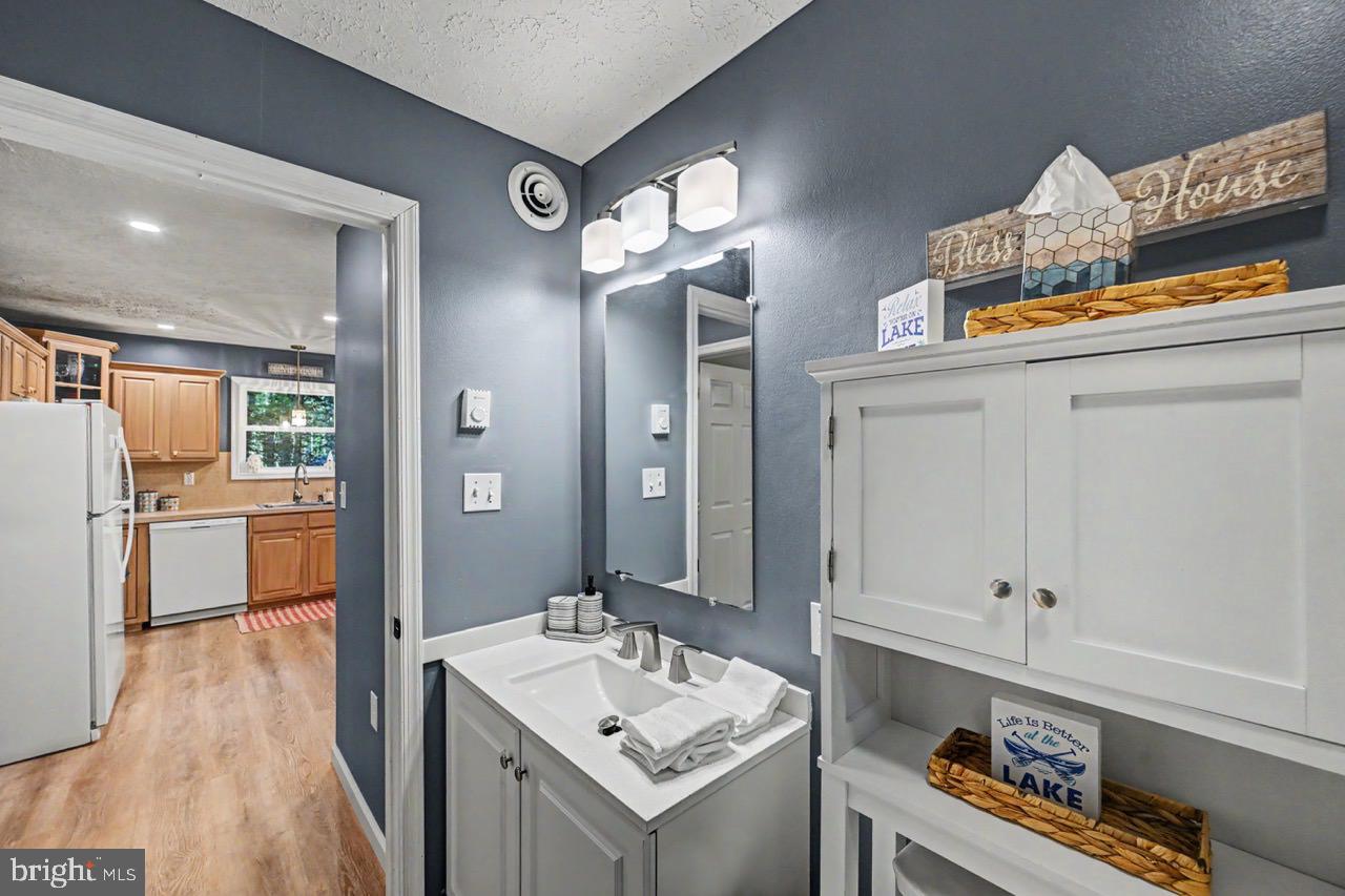 5376 Conoquenissing Dr Property Photo 37