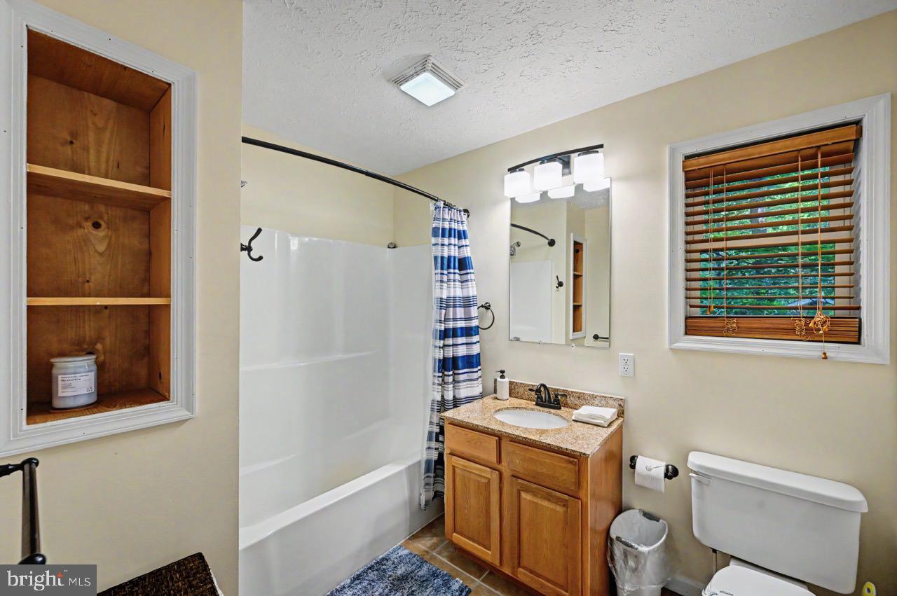 5376 Conoquenissing Dr Property Photo 57
